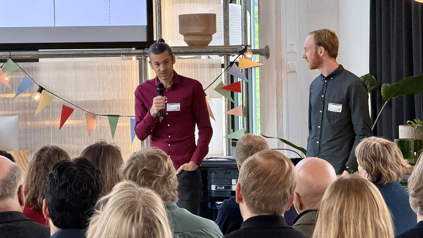 Wolfgang Kampel og Håvard Fossum tok for seg klima- og energikrav til høyhus i sitt innlegg.