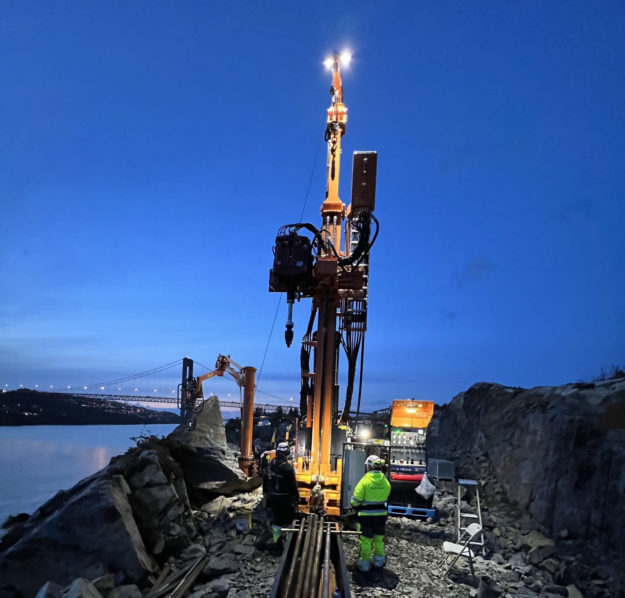 Borerigg i arbeid på samferdselsprosjekt