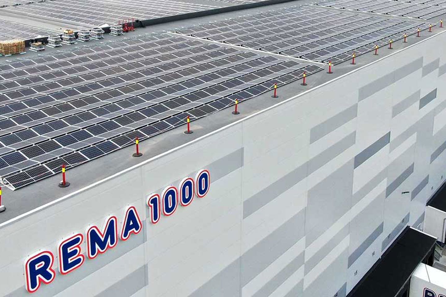 REMA Vinterbro med solceller på taket |