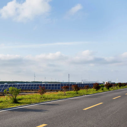 Illustrasjon av kraftproduksjon langs infrastruktur |
